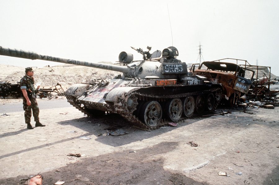 Zniszczone irackie T-55