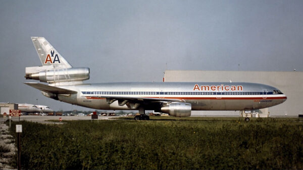 American Airlines lot 191 (fot. Jon Proctor)