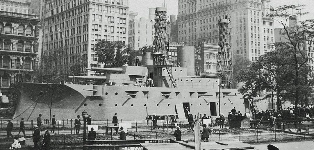 USS Recruit - drewniany pancernik z Nowego Jorku