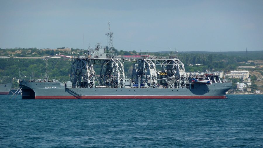 Okręt ratowniczy Kommuna (fot. mil.ru)