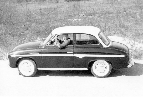 Syrena z odwróconymi drzwiami - prototyp z 1962 roku (fot. FSO)