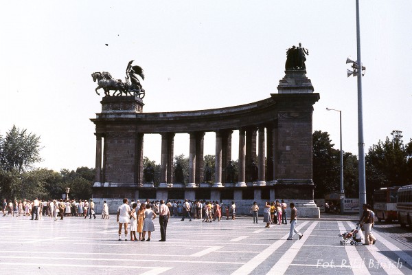 Plac Bohaterów w Budapeszcie (fot. Rafał Banach)