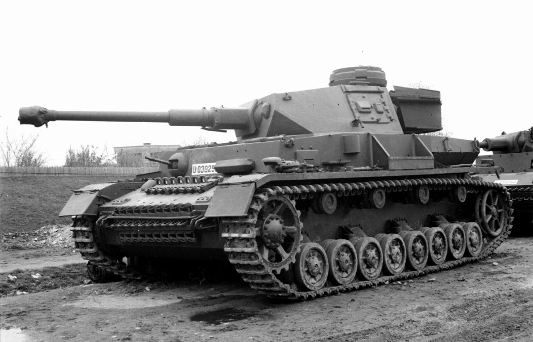 Najpopularniejszy niemiecki czołg II wojny światowej - PzKpfw IV - czy najlepszy? Zdecydowanie nie, ale mimo to był wołem roboczym Panzerwaffe