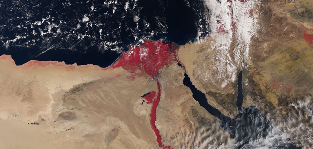 Czerwony Nil w obiektywie satelity - zdjęcie