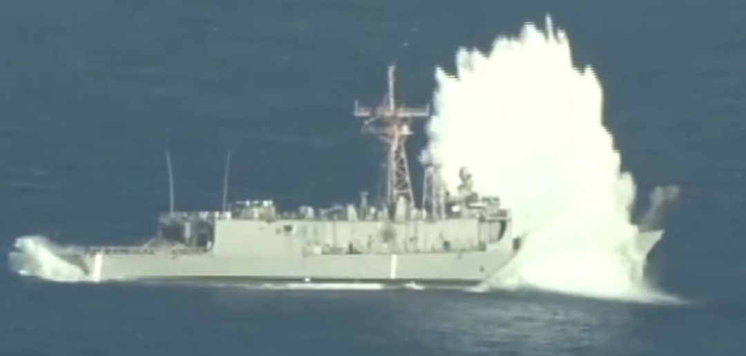Manewry SINKEX - zatopienie fregaty USS Thach - film