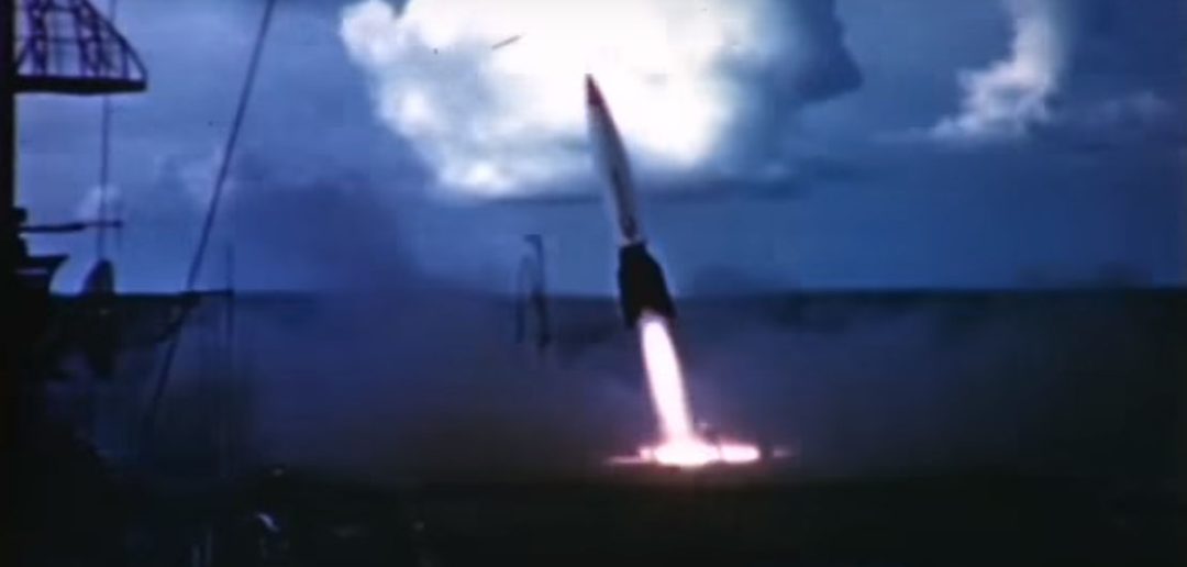 Operation Sandy - wystrzelenie rakiety V2 z pokładu lotniskowca