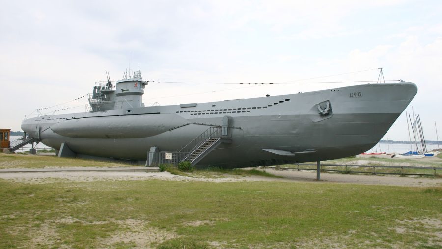 Niemiecki u-boot typu VIIC U-995 współcześnie (fot. Wassen/Wikimedia Commons)