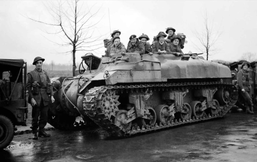 Kanadyjski opancerzony transporter piechoty z czasów II wojny światowej - Ram Kangaroo