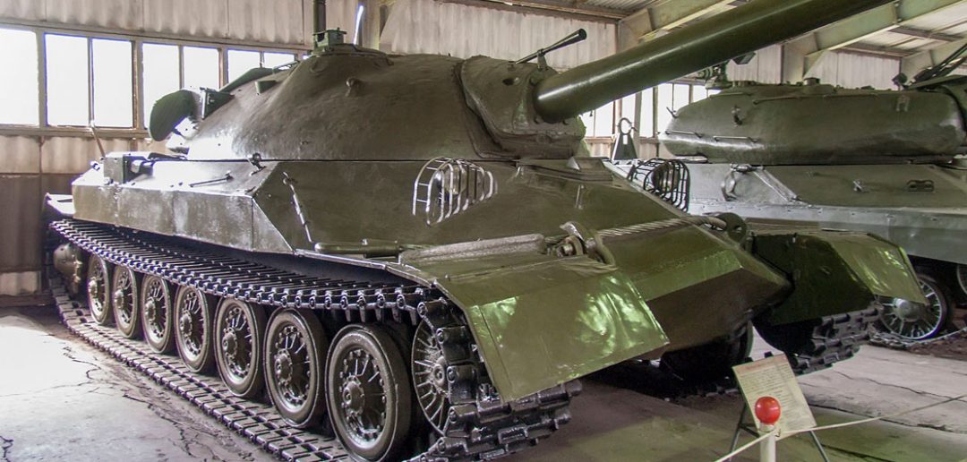 Radziecki prototypowy czołg superciężki IS-7