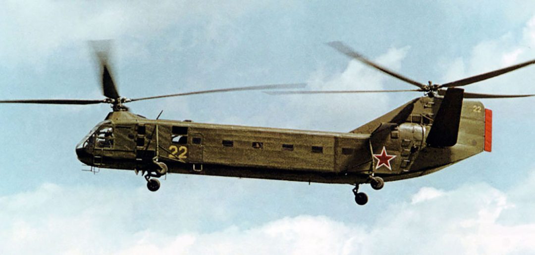 Radziecki dwuwirnikowy śmigłowiec Jak-24