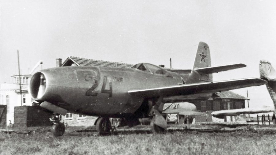 Jak-23