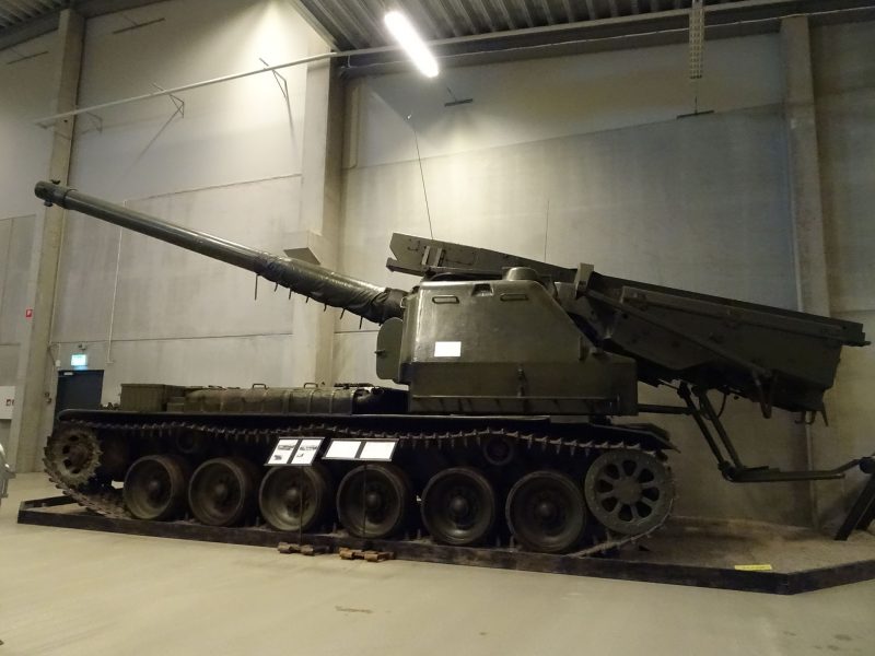 Artillerikanonvagn 151