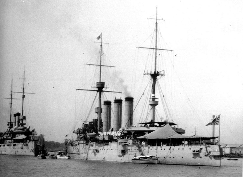 Japoński krążownik Izumo