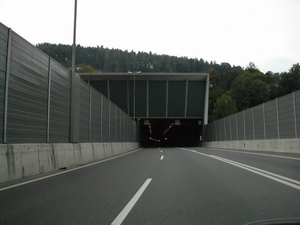 Wjazd do tunelu Sonnenberg