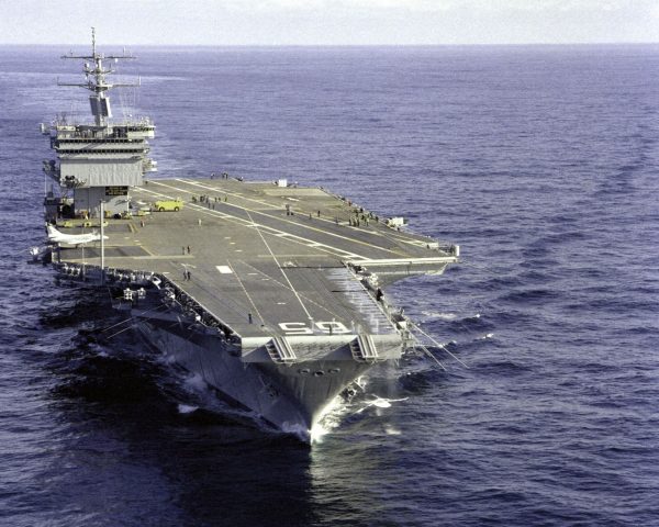 CVN-65 podczas prób morskich