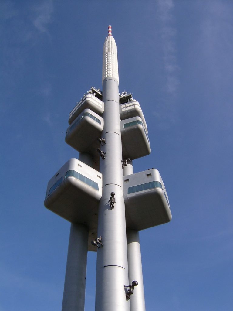 Wieża telewizyjna Žižkov (fot. Norbert Požár)