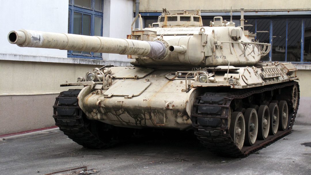 AMX-30 (fot. Rama/Wikimedia Commons)