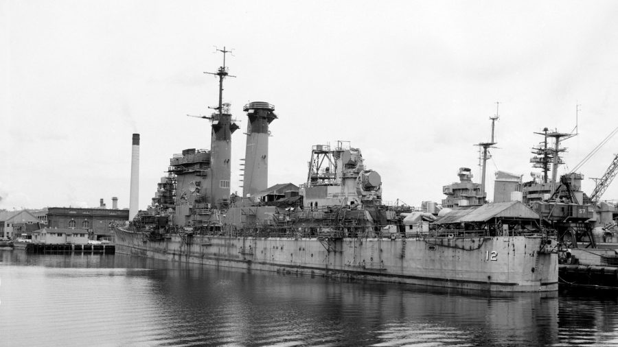 USS Columbus podczas przebudowy