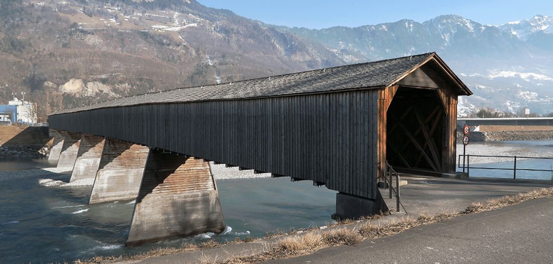 Alte Rheinbrücke Vaduz–Sevelen - ostatni drewniany most na Renie