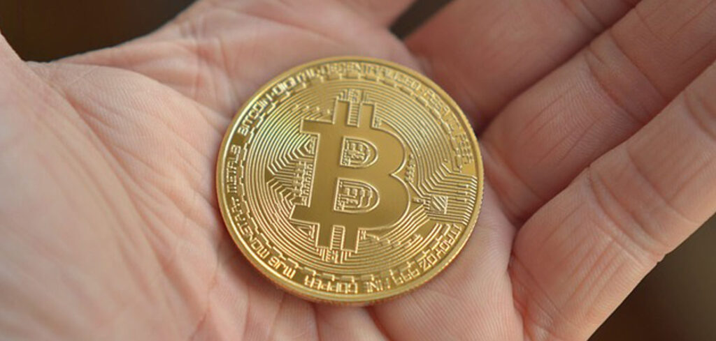 Jak inwestować w Bitcoin w 2021 roku?