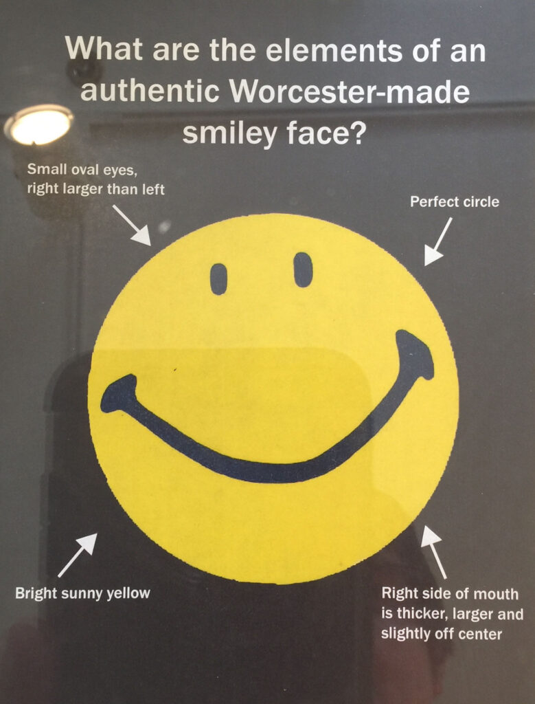 Cechy charakterystyczne oryginalnego Smiley