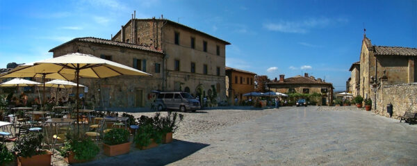 Monteriggioni (fot. Tango7174/Wikimedia Commons)
