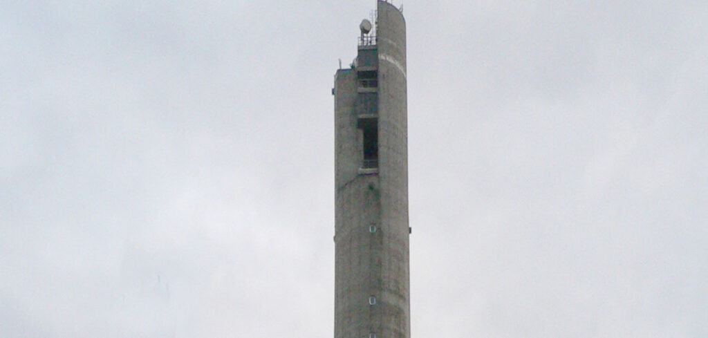 National Lift Tower - czyli wieża do testowania wind