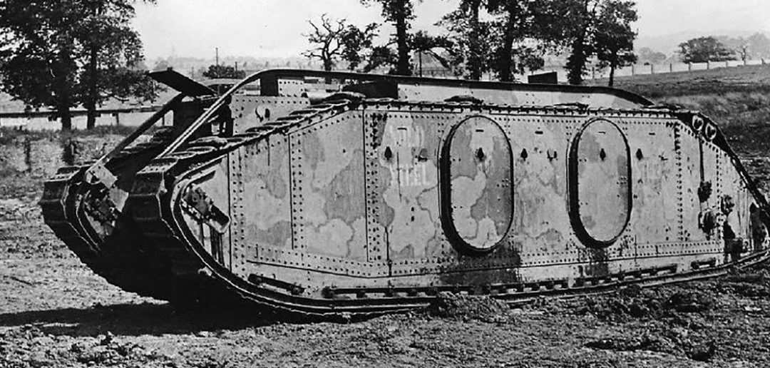 "Czołg" Mark IX - (prawie) pierwszy opancerzony transporter piechoty