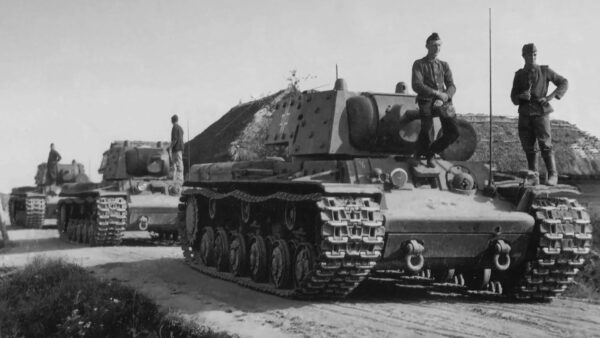 Zdobyte przez Niemców czołgi KW-1