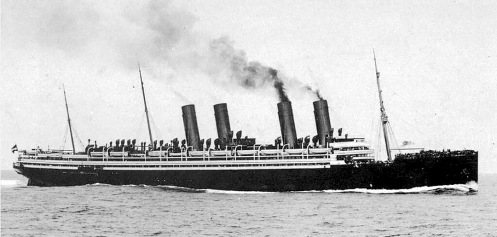 SS Kronprinzessin Cecilie - ostatni niemiecki czterokominowiec