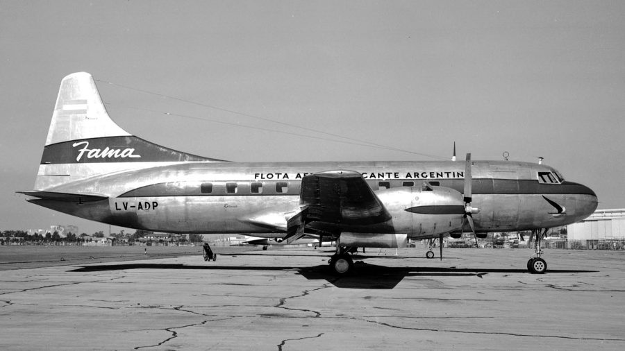 Convair CV-240 (fot. Bill Larkins)