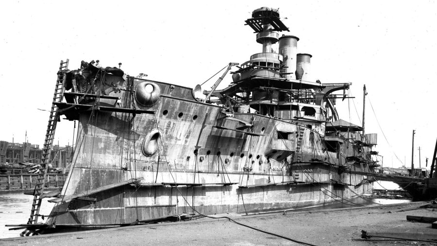 USS Idaho podczas budowy